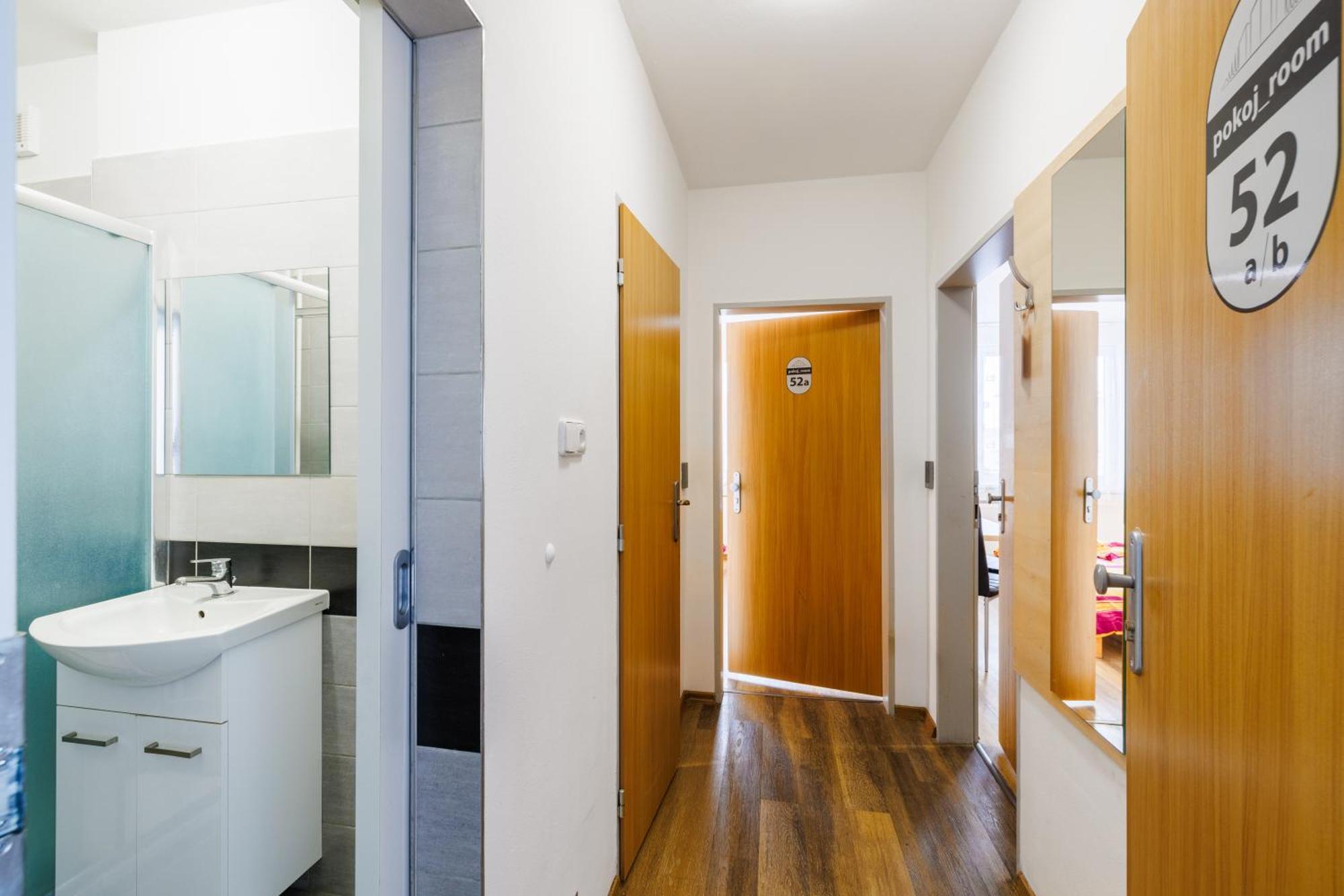 Hotel U Nadrazi Ceske Budejovice Bagian luar foto